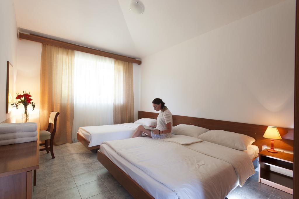 Htp Velika Plaza Ulcinj Hotel ห้อง รูปภาพ